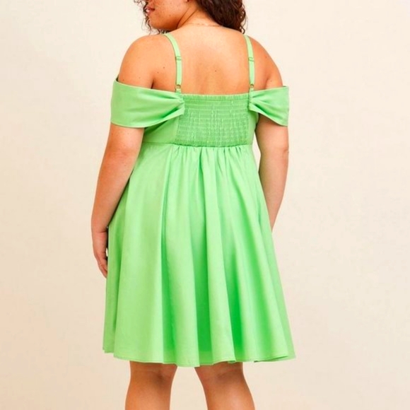 ❤️NWT VINTAGE TORRID TINKERBELL DRESS - OFF SHOULDER HALLOWEEN COSTUME COSPLAY - Picture 2 of 12